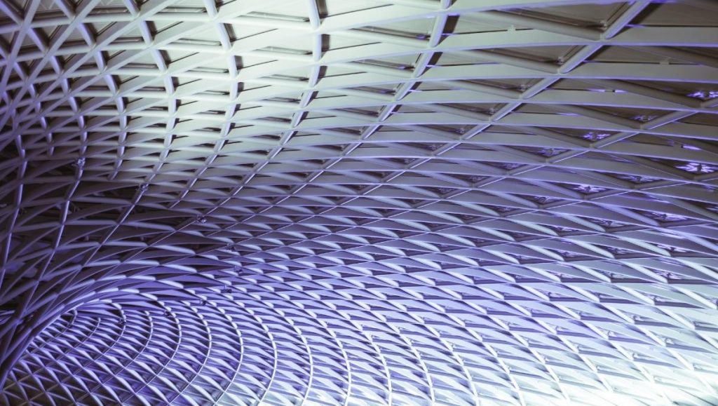 التوفيق: تصريحات مثيرة مع وزير الداخلية الفرنسي تكشف علمانية المغاربة!